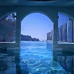프라올로 호텔 4*