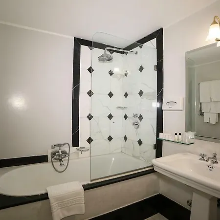 Fraulo Hotel 4*