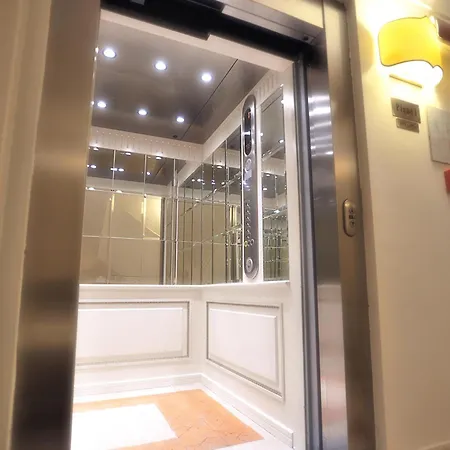 מלון Fraulo רבאלו