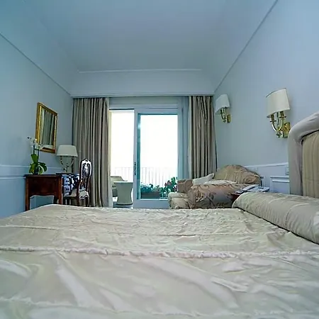 Fraulo Hotel